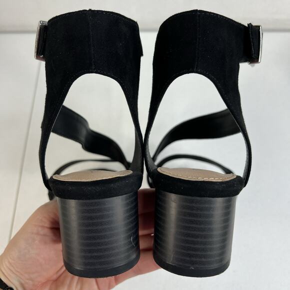 Torrid 8.5 W Asymmetrical Strap Block 2” Heel Sandal Black Strappy Wide Width - Picture 9 of 12